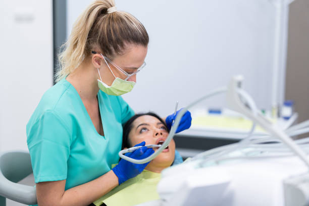 Best Emergency Dental Care for Broken or Chipped Teeth in Red Oaks Mill, NY